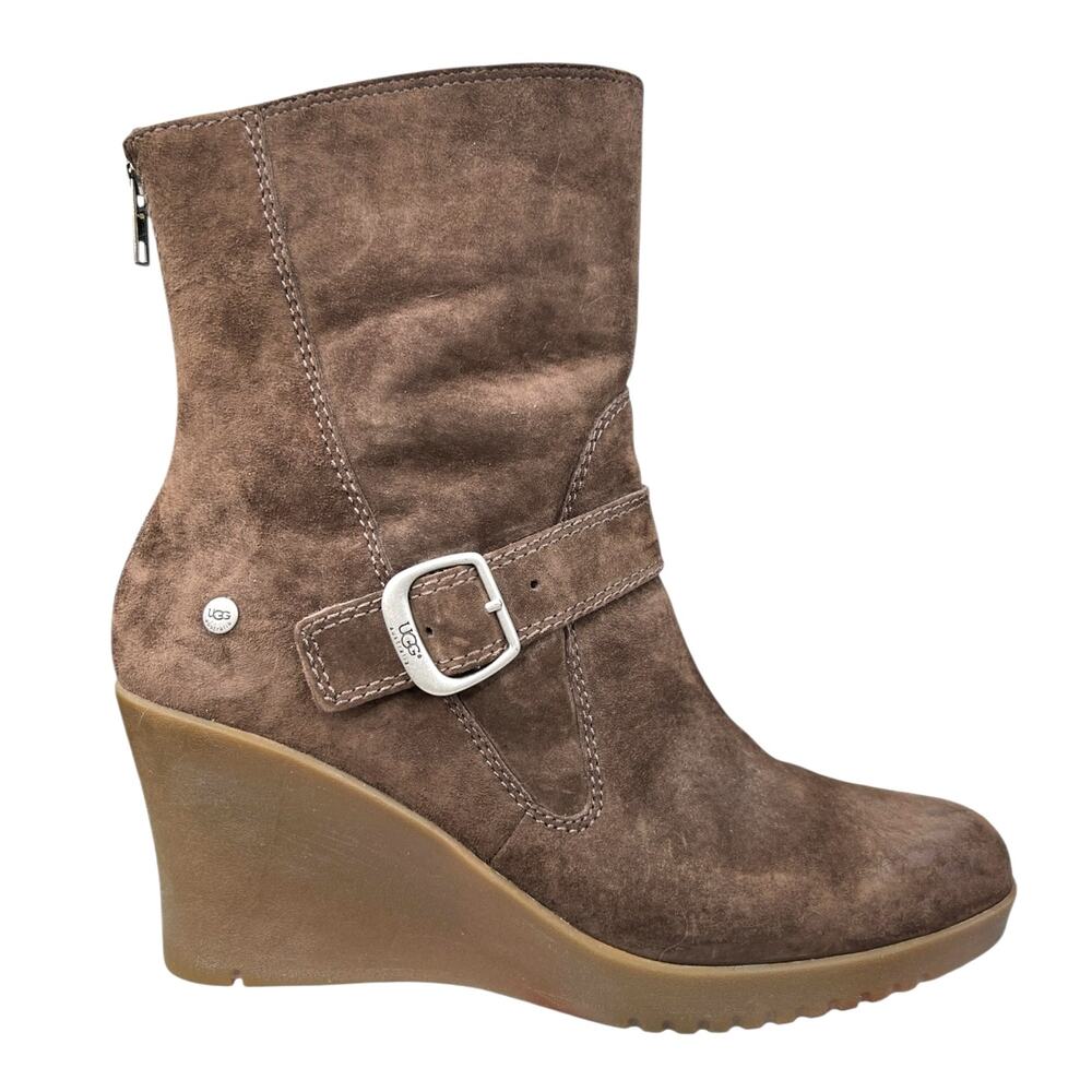 UGG Women’s Gissella Brown Suede Wedge Ankle Boot Size US 11